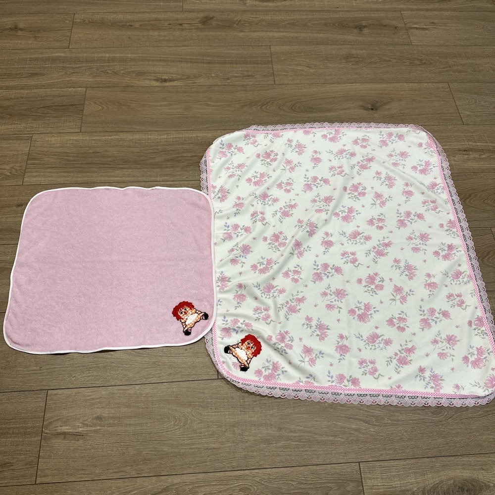 VGT Homemade Raggedy Ann fabric Baby Blanket 33x28 Spit Cloth Nursery Pink Flowe